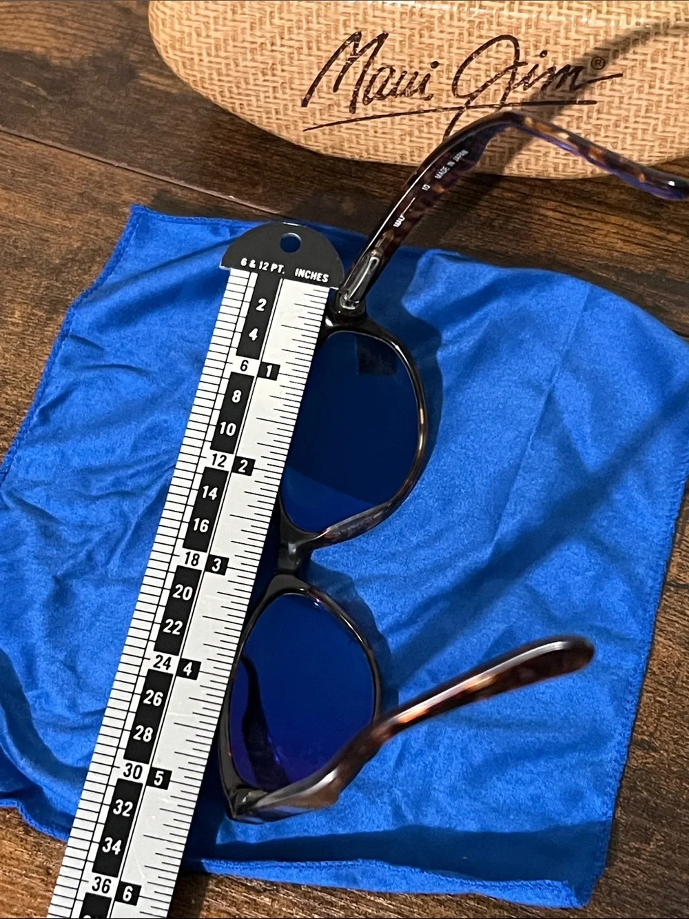 Rare Maui Jim Tortoise Frame Sunglasses with Dark Brown Lenses made in Japan